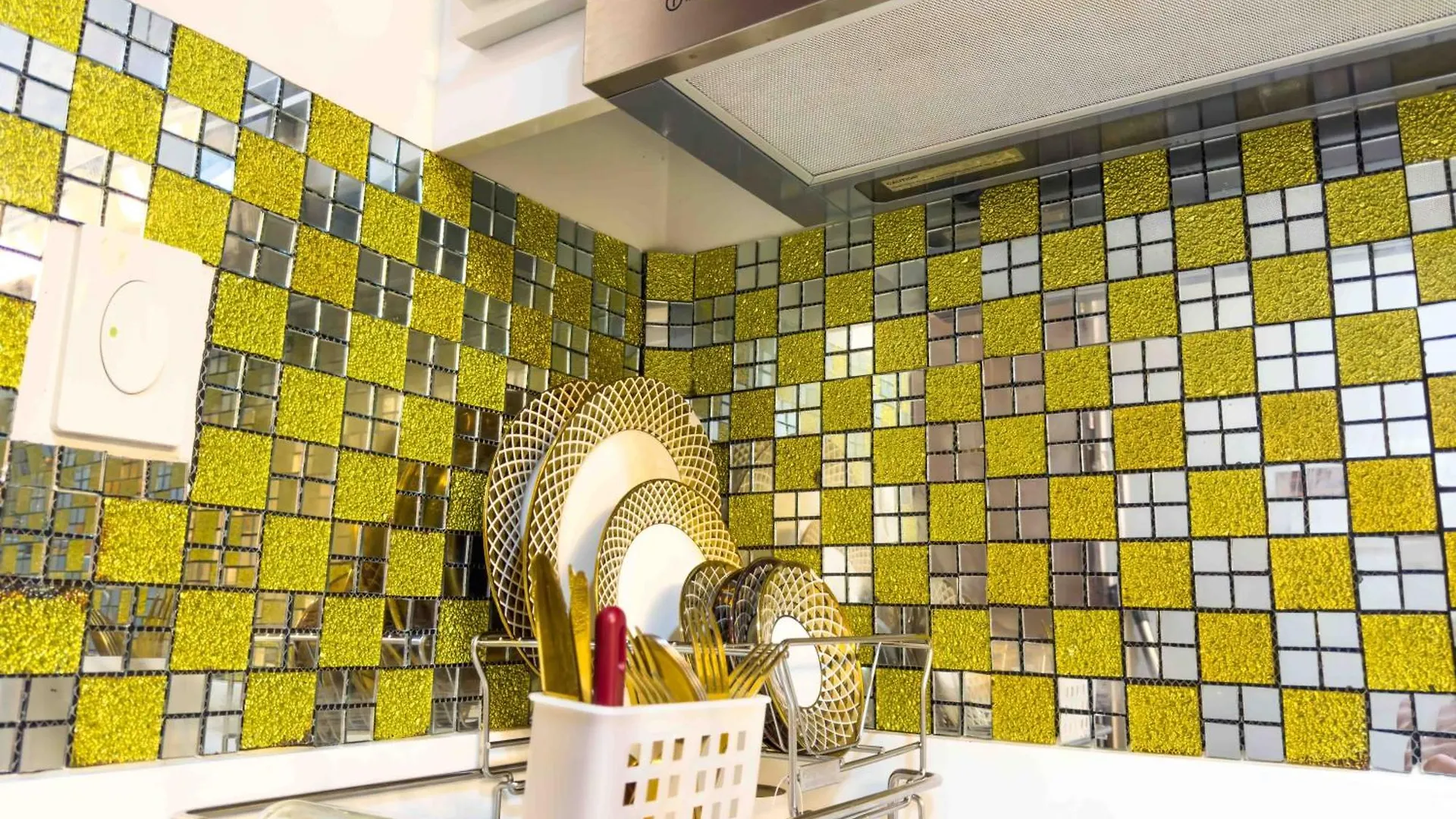 Apartment 1Br Makati, Air Residences M002 Manila