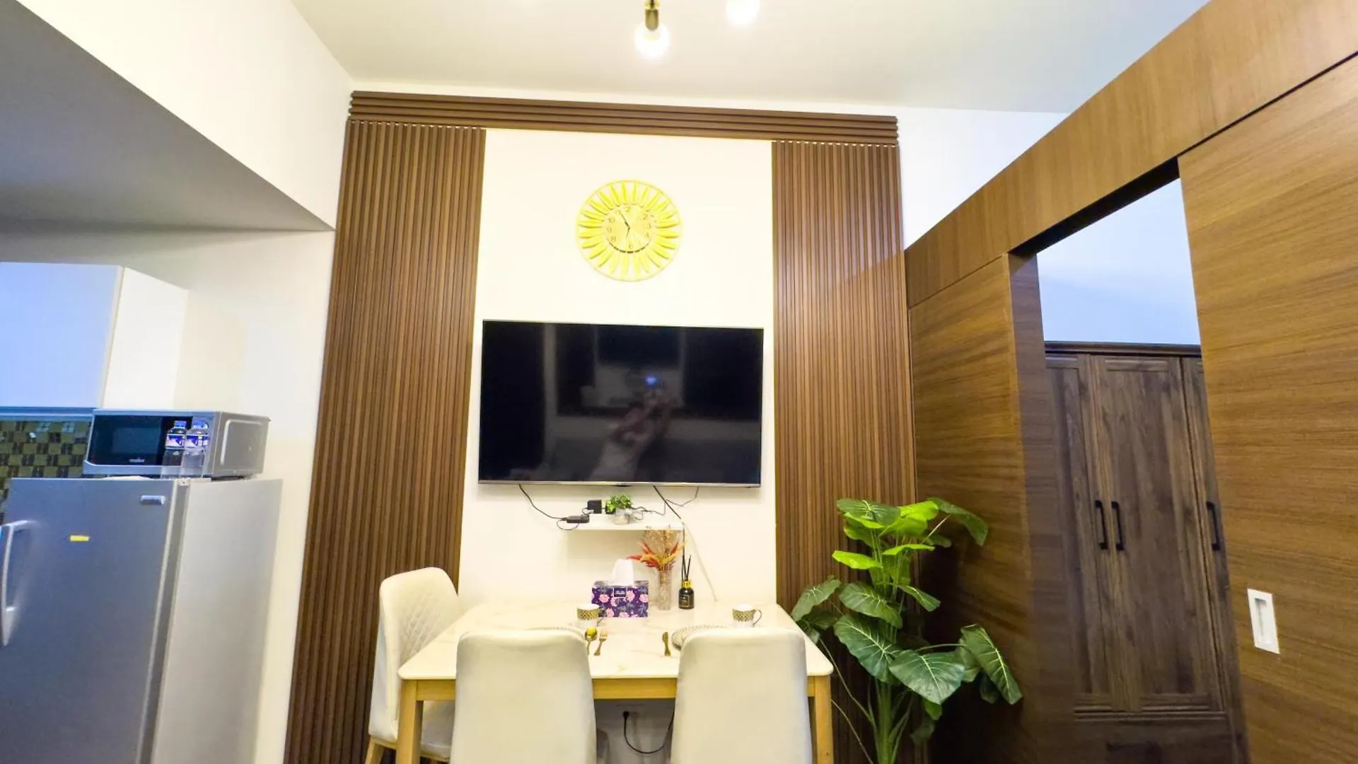 1Br Makati, Air Residences M002 Manila
